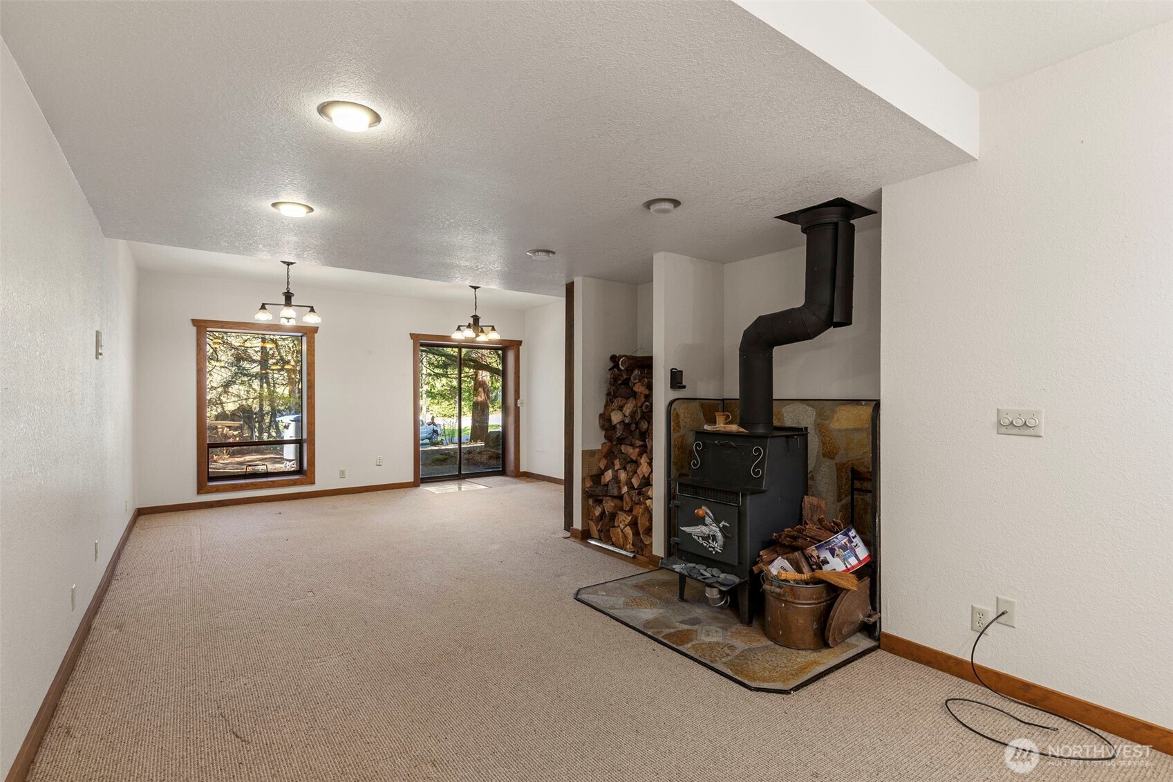 6201 NE Ponderosa Boulevard , Hansville, WA 98340