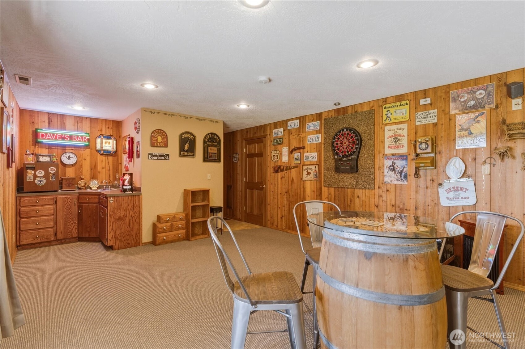 440 N Maple Hill Road , Kelso, WA 98626