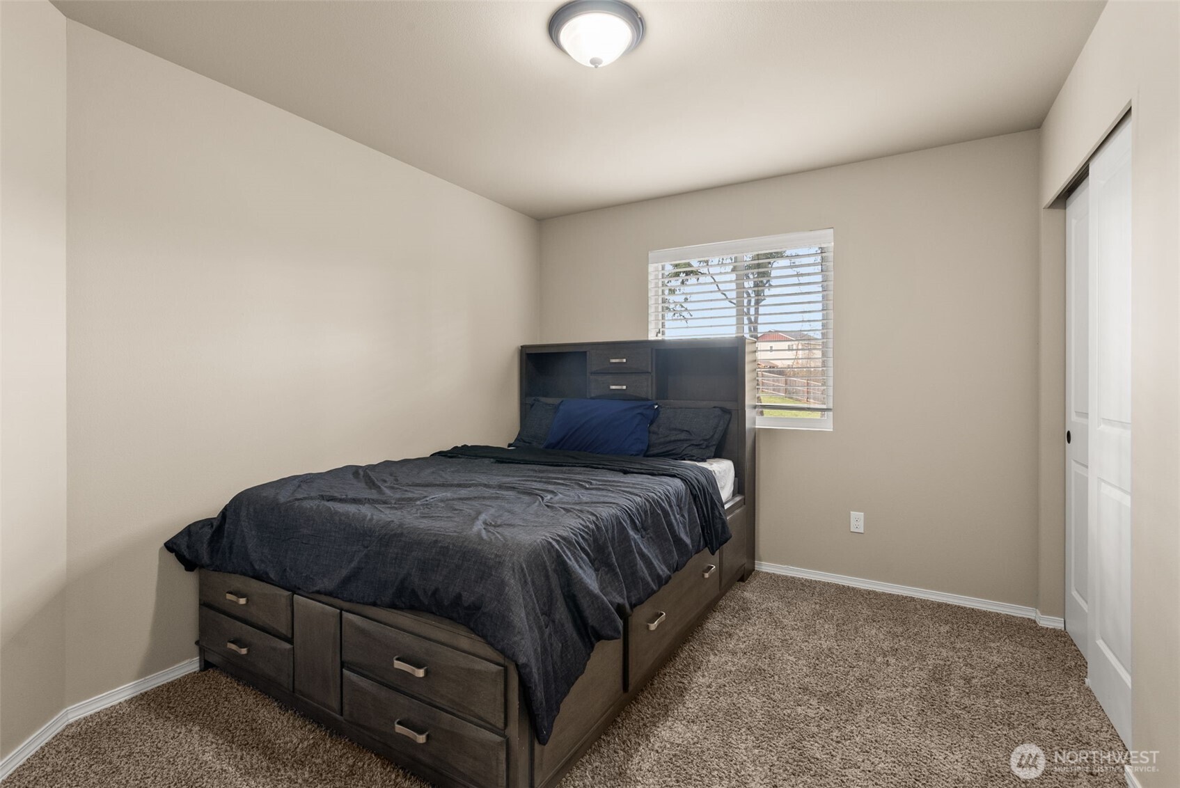 114 Lillian Lane SE, Rainier, WA 98576