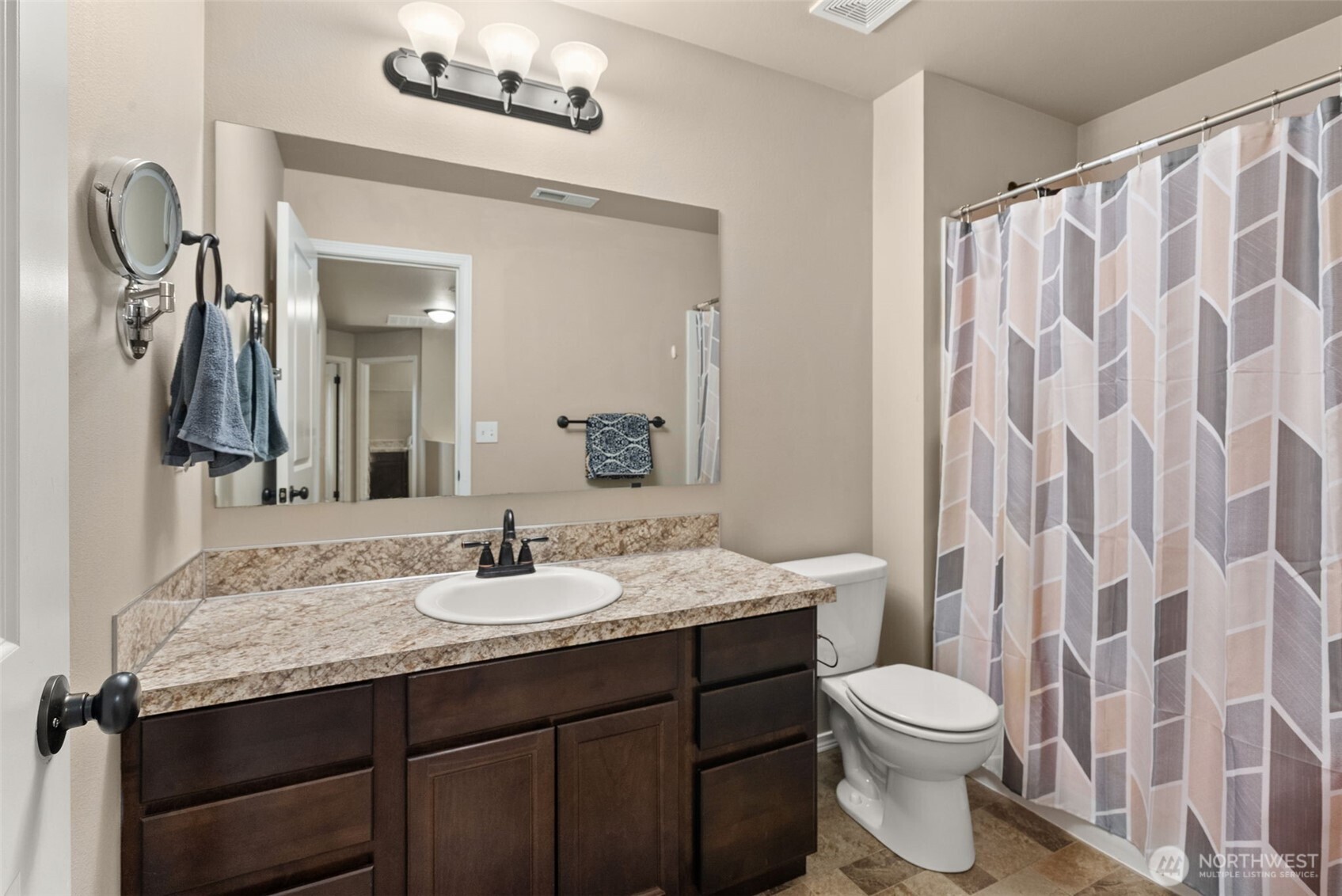 114 Lillian Lane SE, Rainier, WA 98576