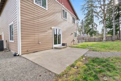 114 Lillian Lane SE, Rainier, WA 98576 - Photo 30