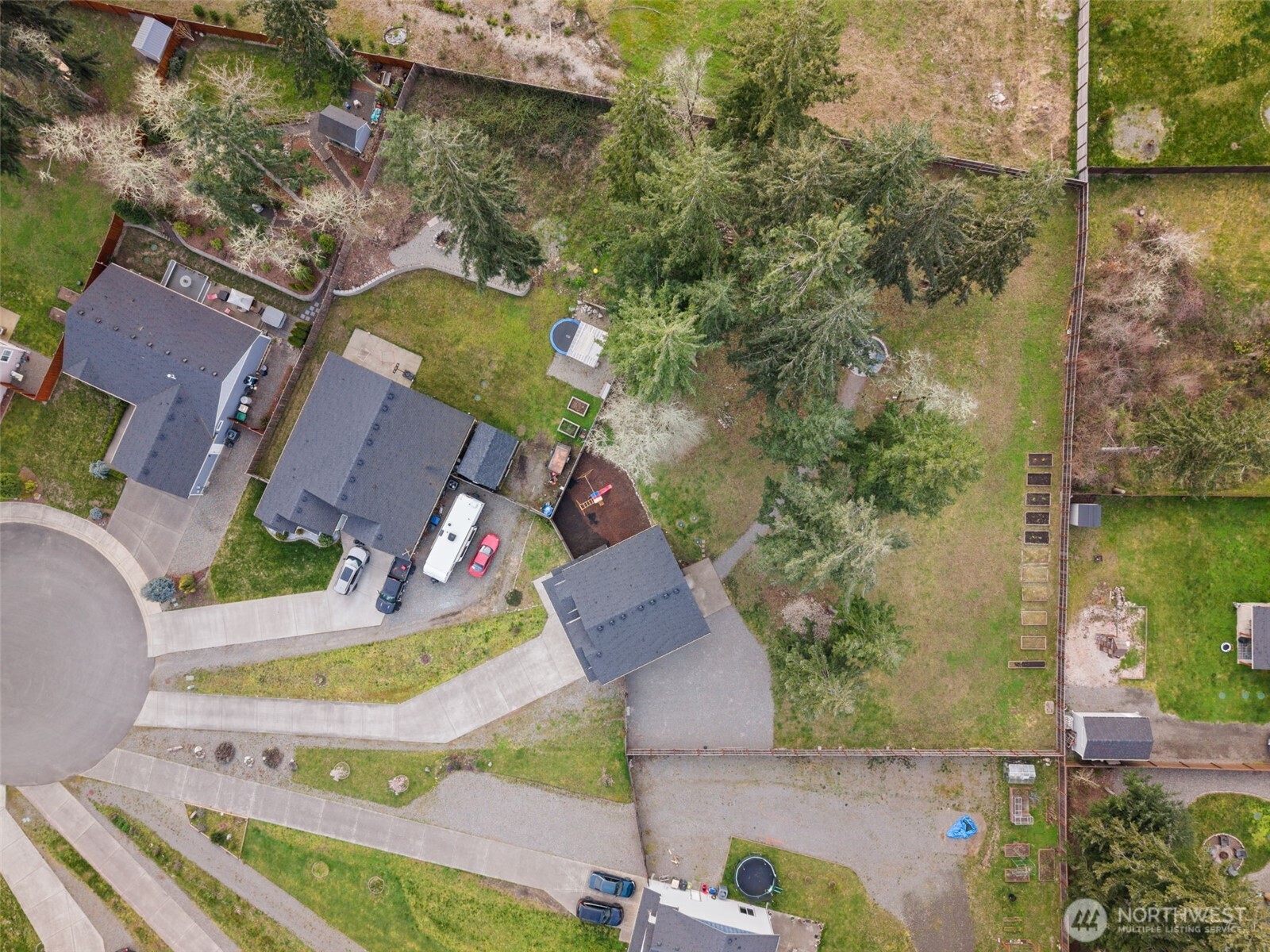 114 Lillian Lane SE, Rainier, WA 98576