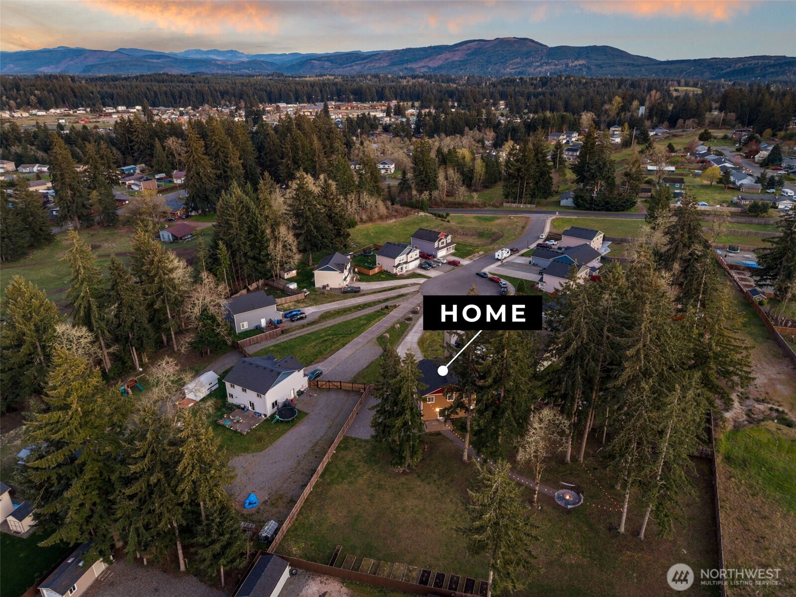 114 Lillian Lane SE, Rainier, WA 98576