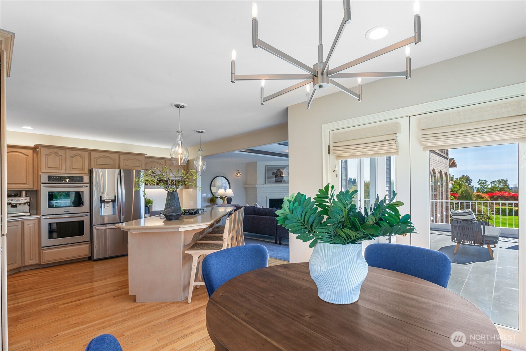 4550 49th Avenue NE, Seattle, WA 98105