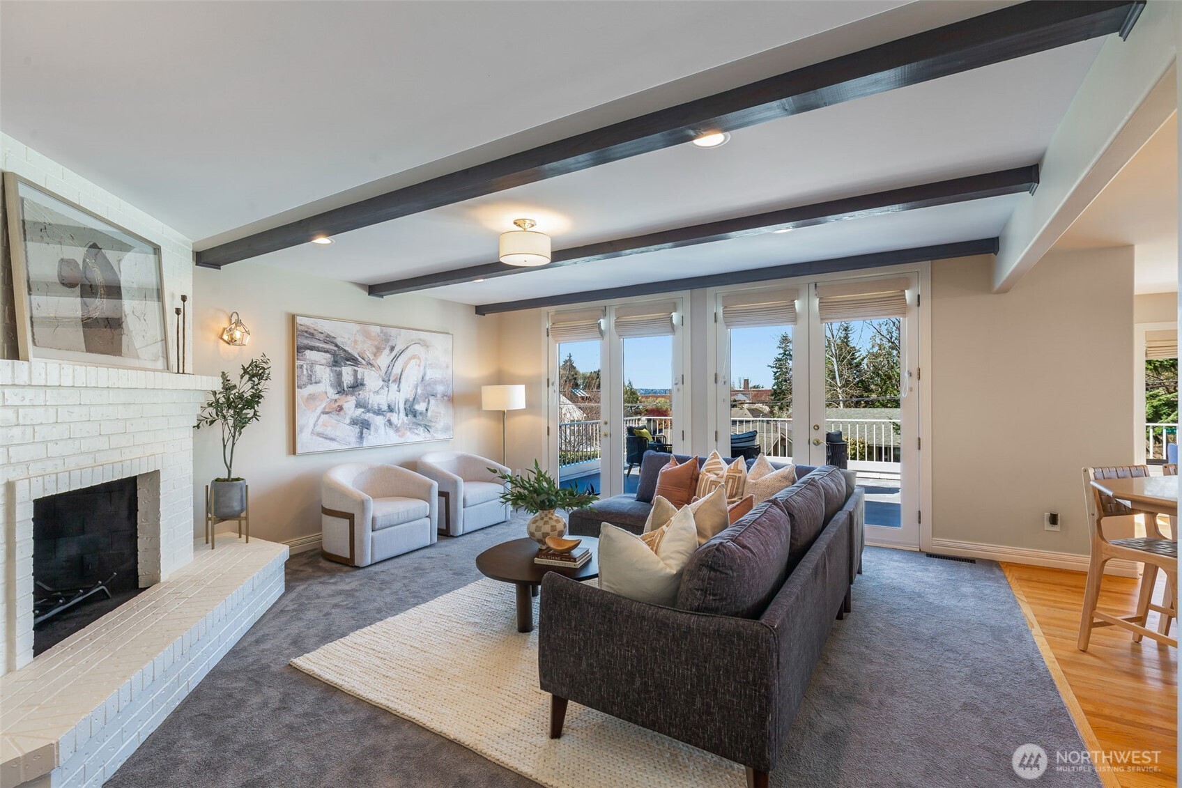 4550 49th Avenue NE, Seattle, WA 98105