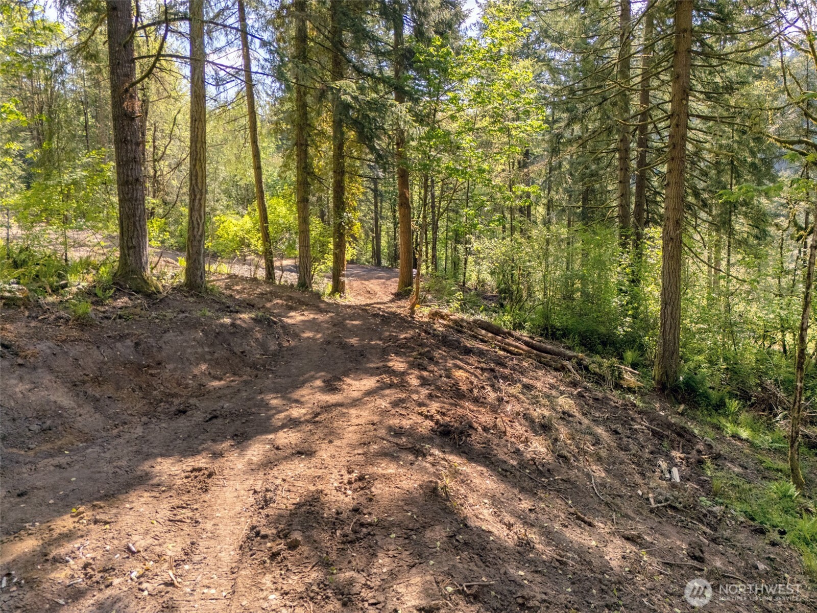 147 Old Spreadborough Road , Kalama, WA 98625