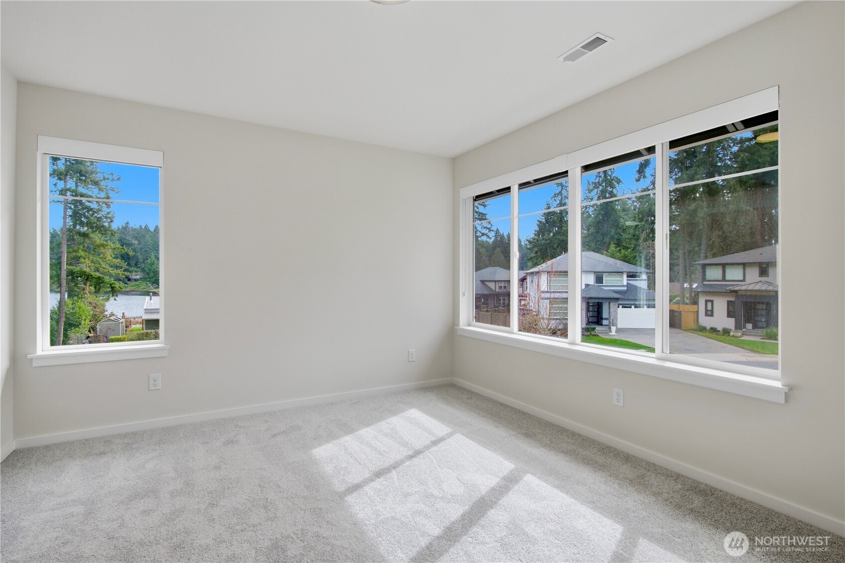 2974 S 353rd Place , Federal Way, WA 98003