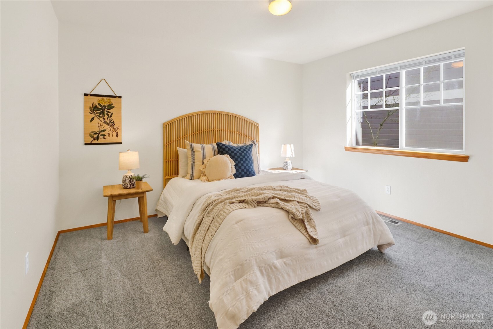 2911 St Paul Street , Bellingham, WA 98226