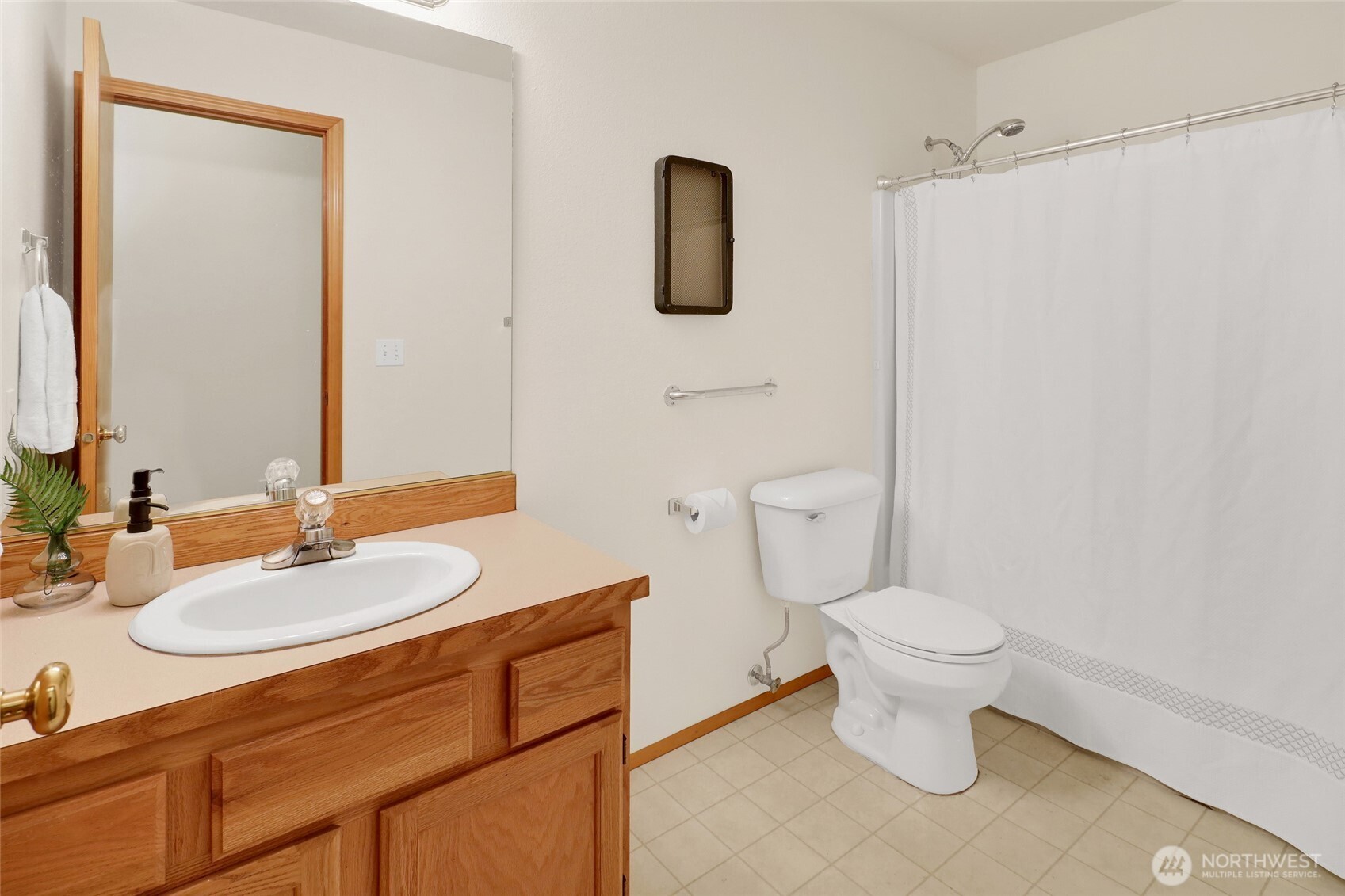 2911 St Paul Street , Bellingham, WA 98226
