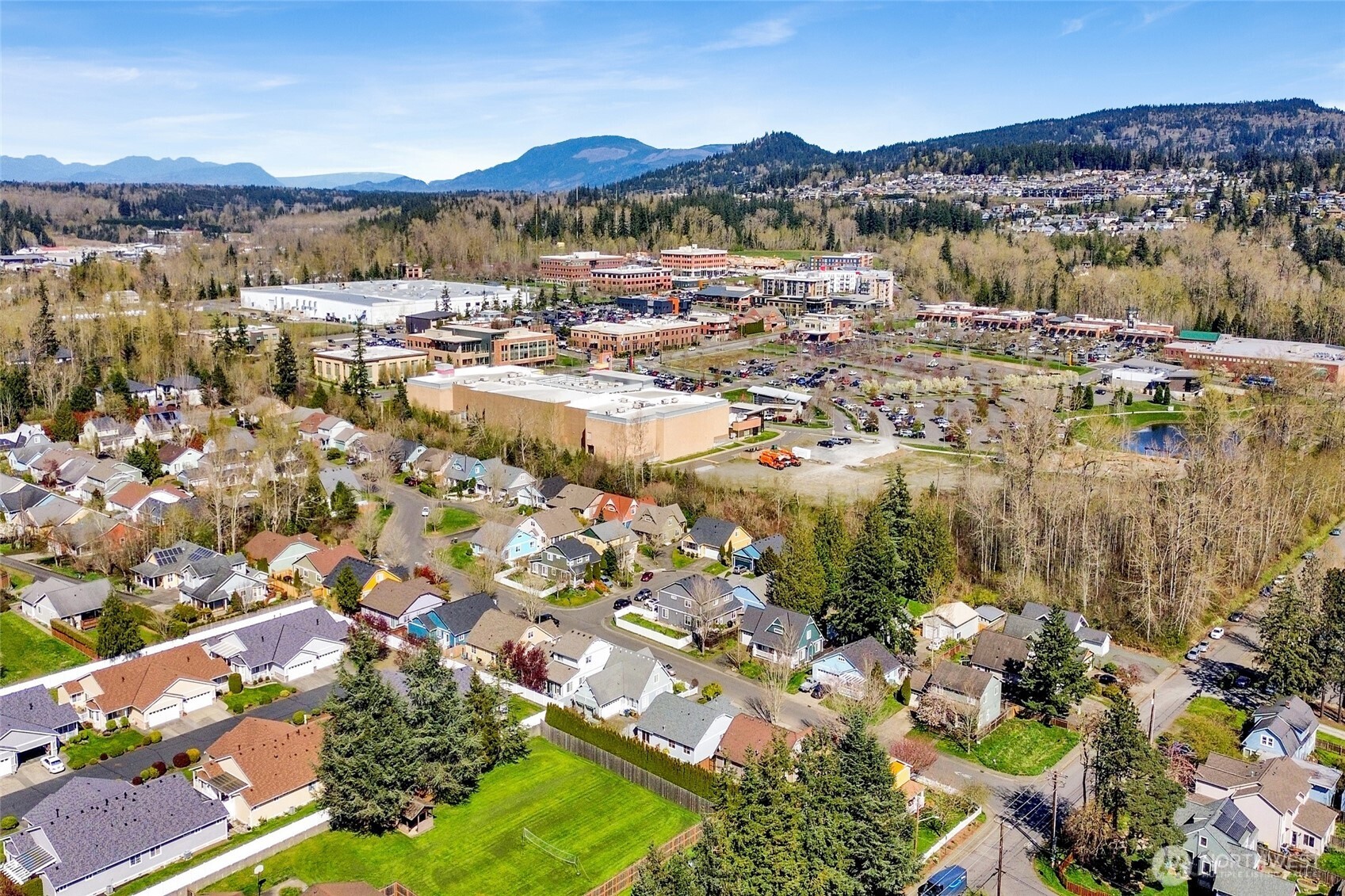 2911 St Paul Street , Bellingham, WA 98226