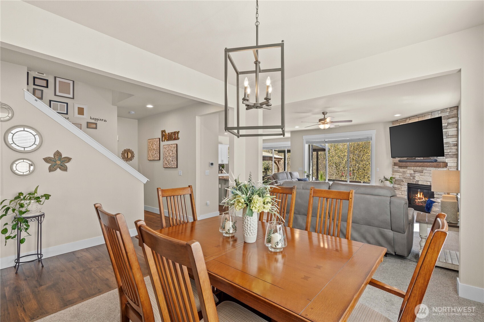 651 Joy Street , Eatonville, WA 98328