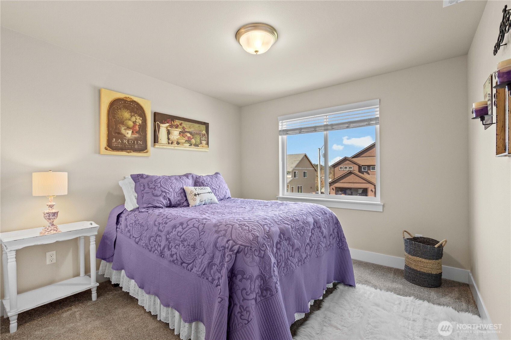 651 Joy Street , Eatonville, WA 98328