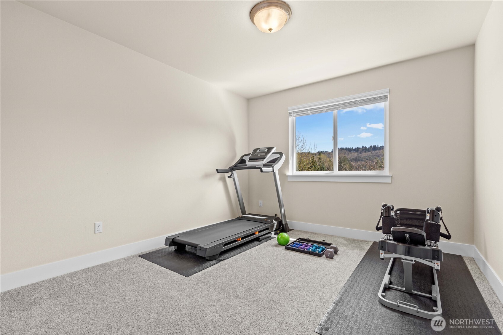 651 Joy Street , Eatonville, WA 98328