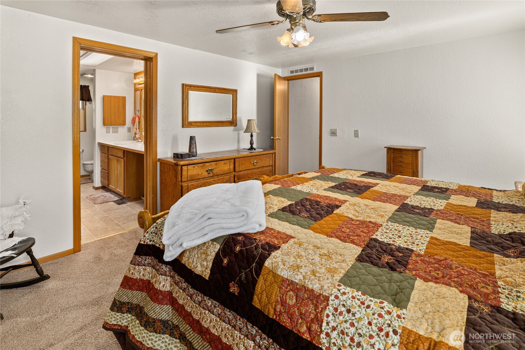 6160 Upper Peoh Point Rd , Cle Elum, WA 98922