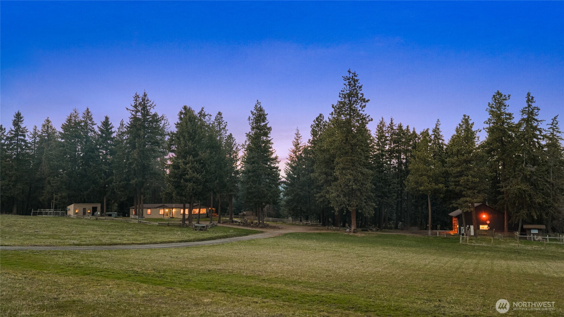 6160 Upper Peoh Point Rd , Cle Elum, WA 98922