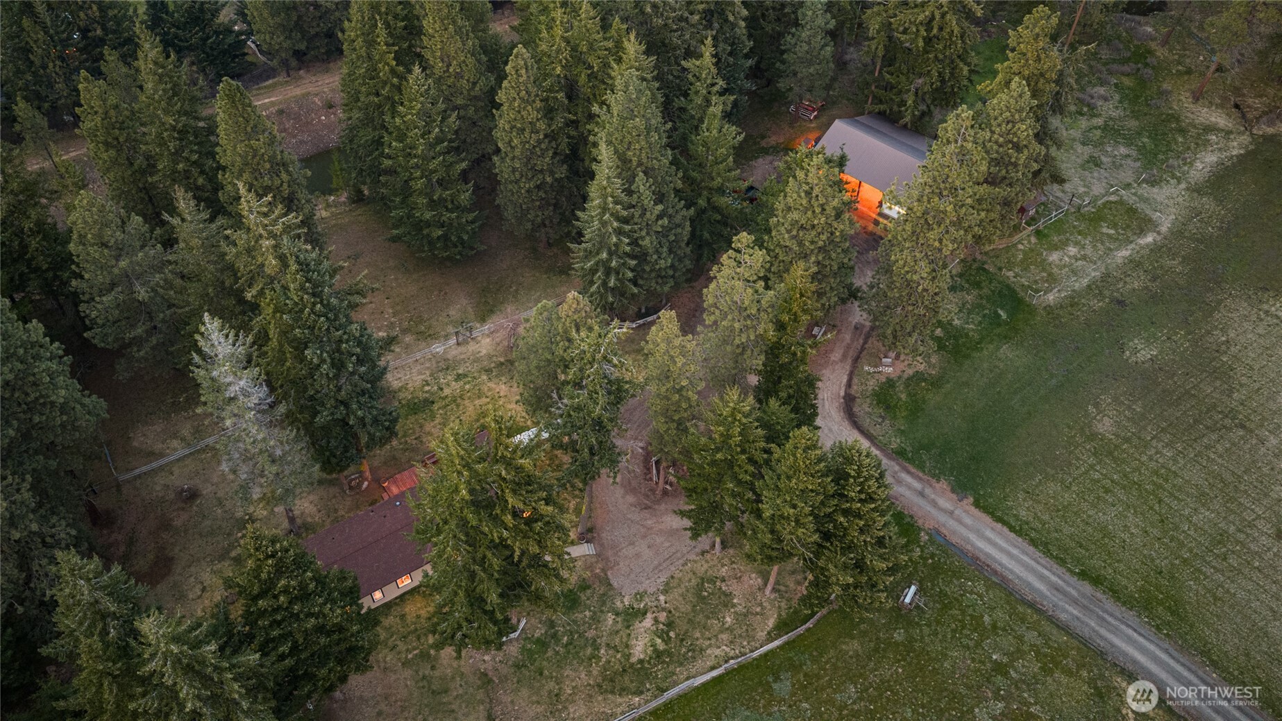 6160 Upper Peoh Point Rd , Cle Elum, WA 98922