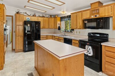 6160 Upper Peoh Point Rd , Cle Elum, WA 98922 - Photo 6