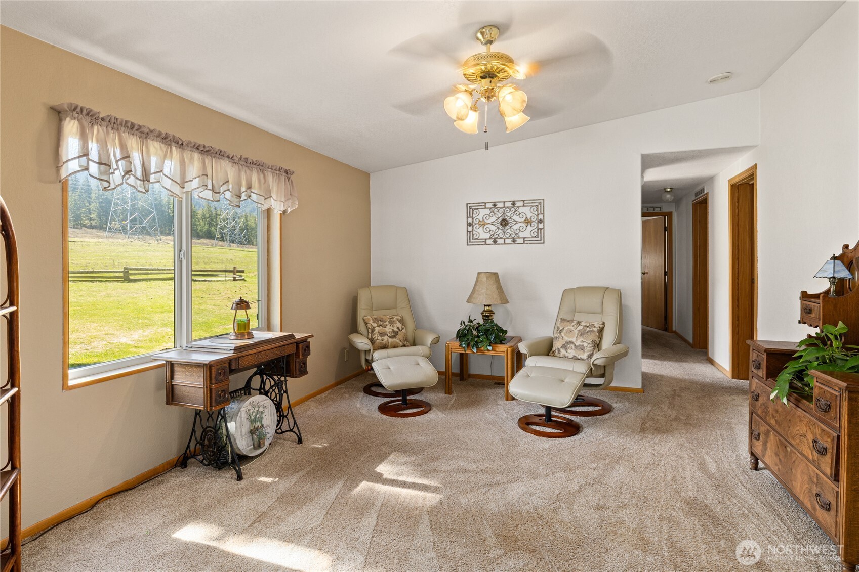 6160 Upper Peoh Point Rd , Cle Elum, WA 98922