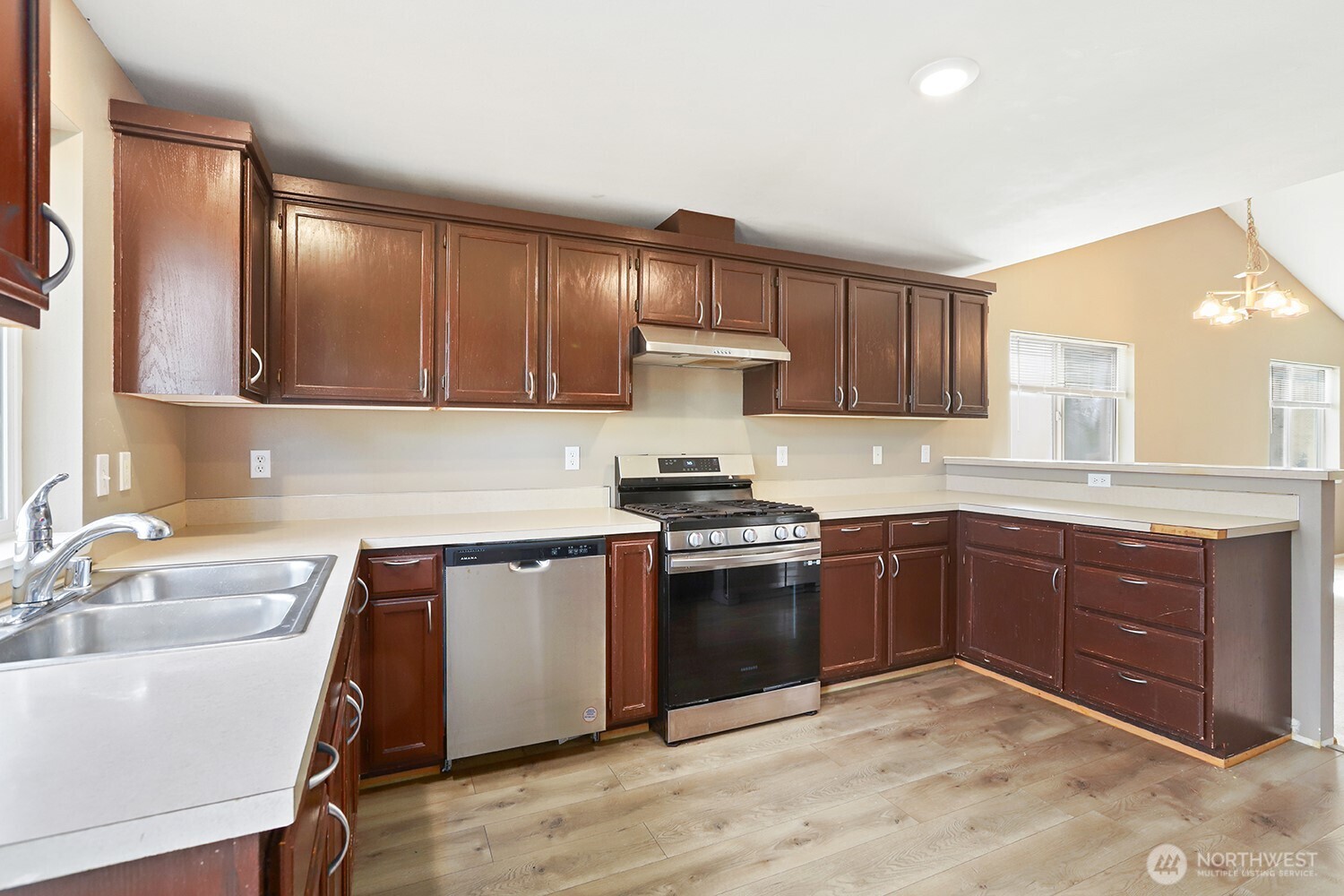 10511 66th Avenue NE, Marysville, WA 98270