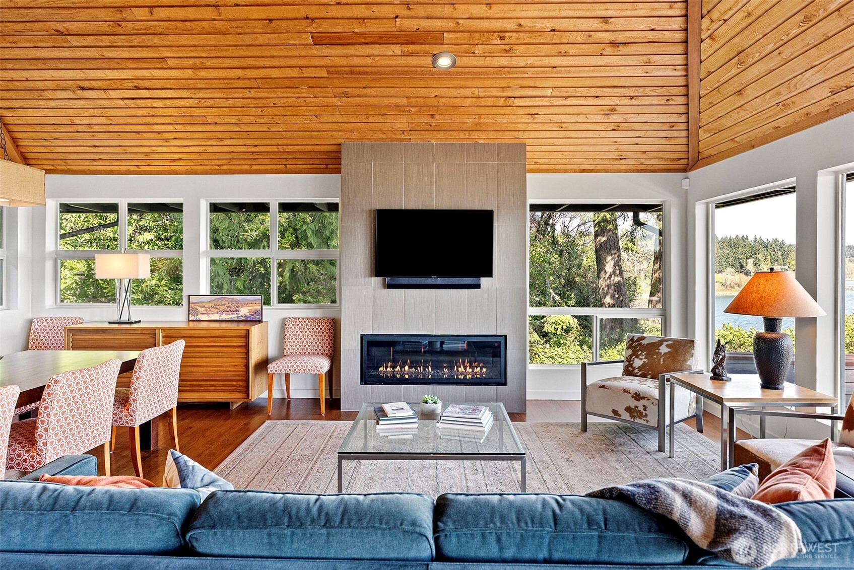 8032 SW 222nd Place , Vashon, WA 98070