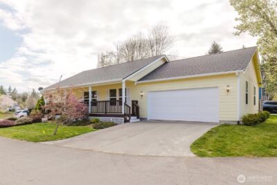330 Flower Meadows Street , Port Orchard, WA 98366