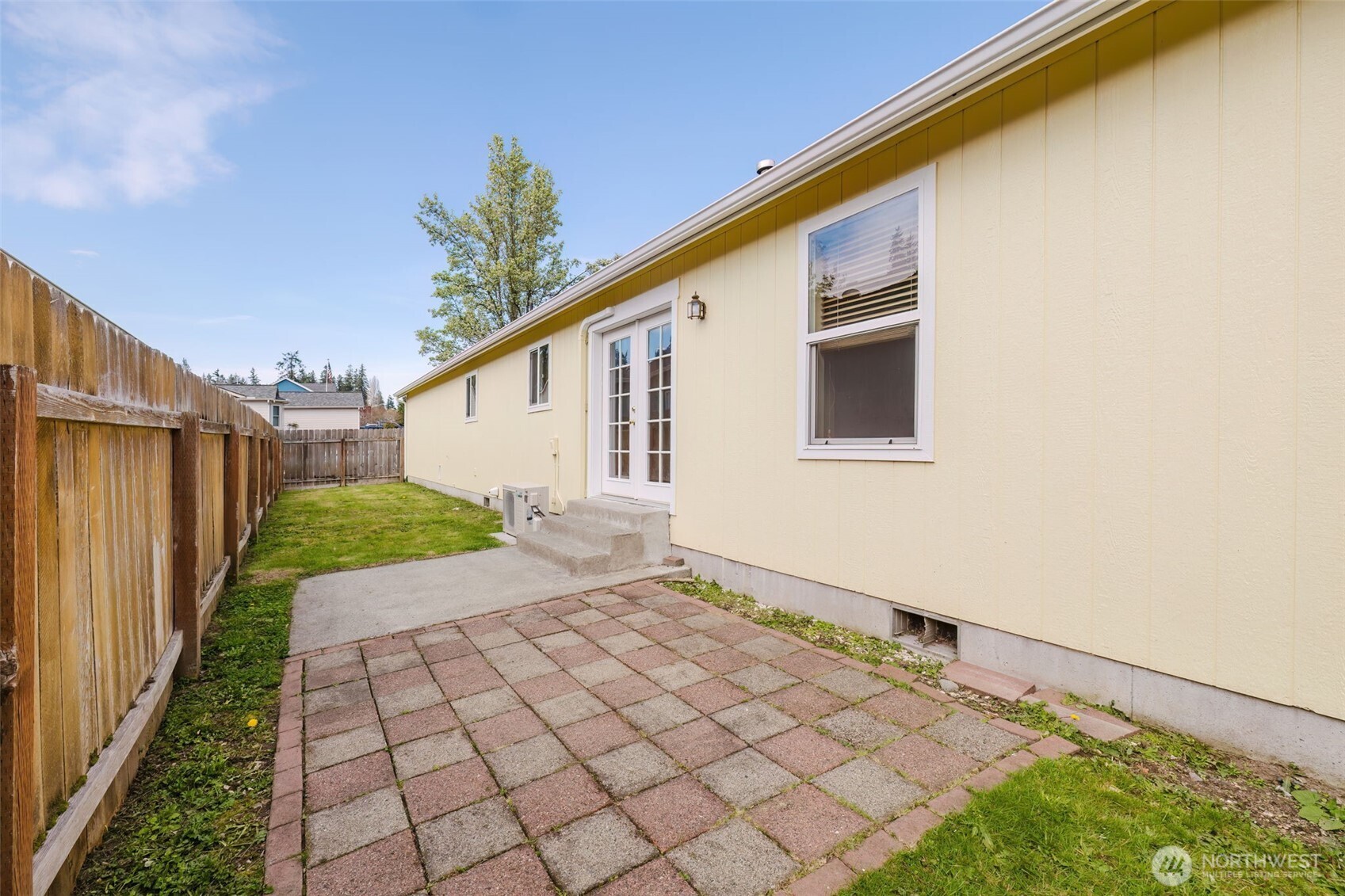 330 Flower Meadows Street , Port Orchard, WA 98366