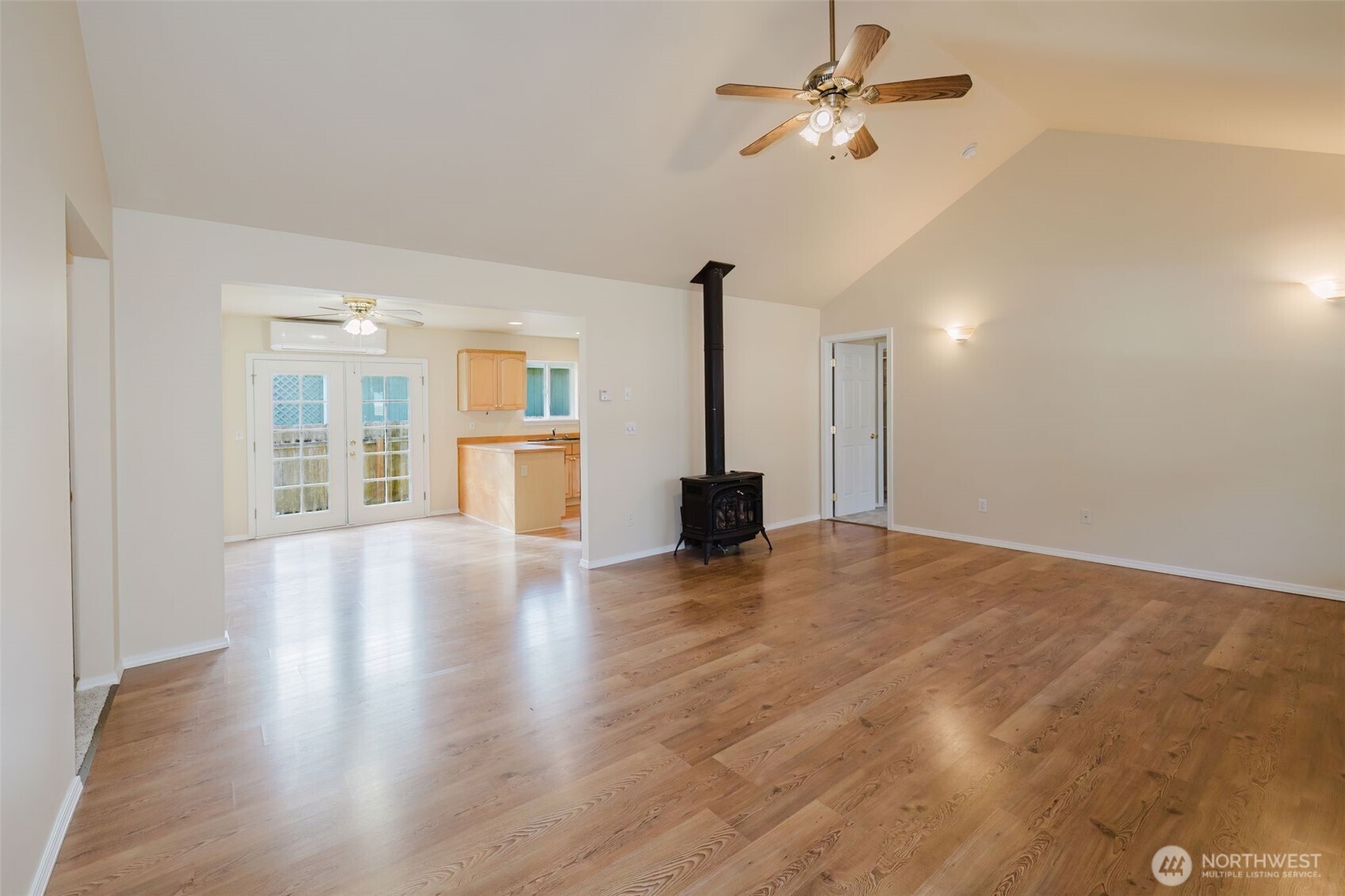 330 Flower Meadows Street , Port Orchard, WA 98366