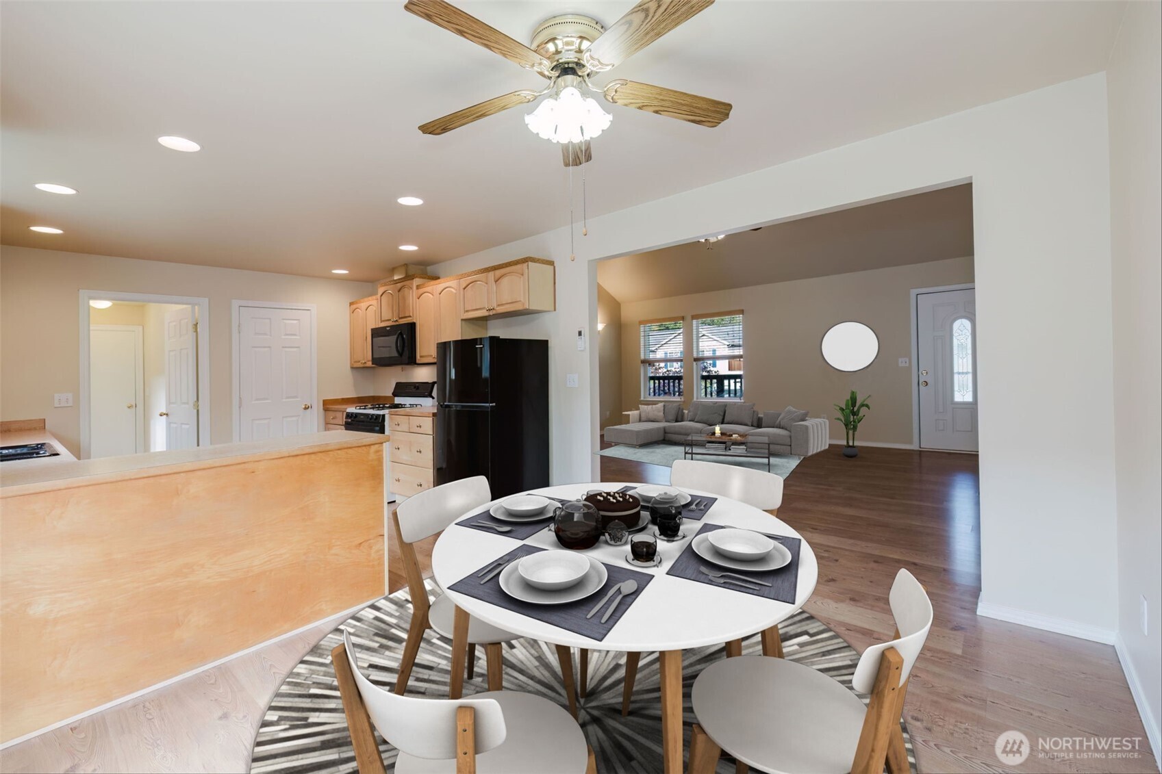 330 Flower Meadows Street , Port Orchard, WA 98366