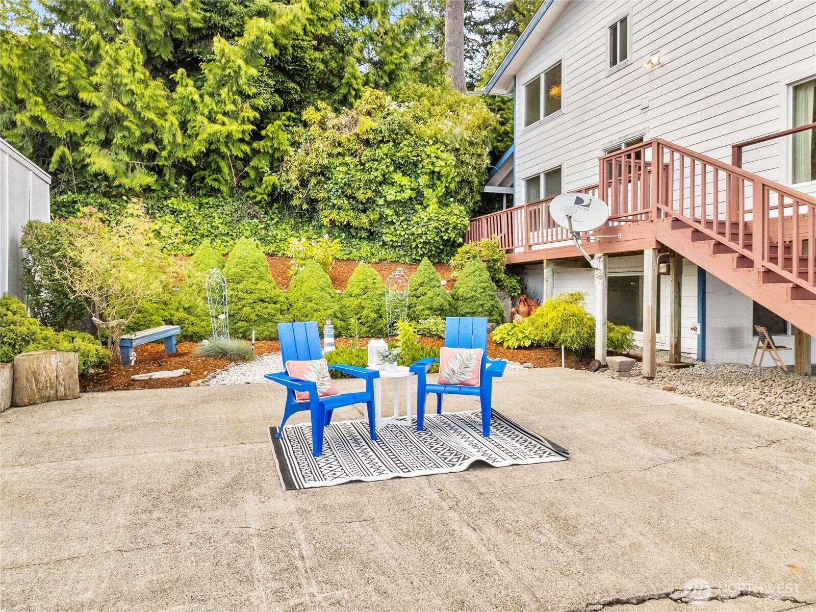 8609 E Caraway Road , Port Orchard, WA 98366