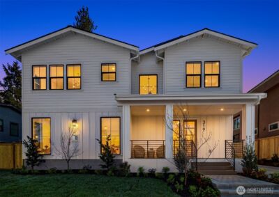 319 18th Avenue , Kirkland, WA 98033
