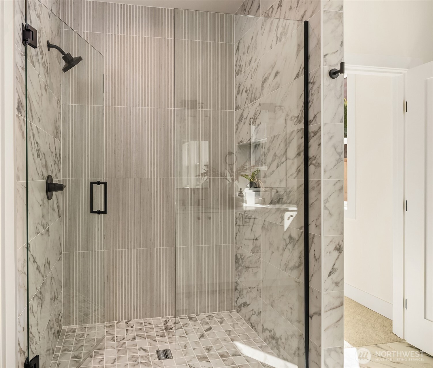 319 18th Avenue , Kirkland, WA 98033