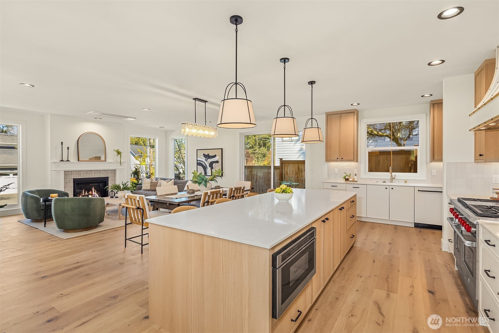 319 18th Avenue , Kirkland, WA 98033