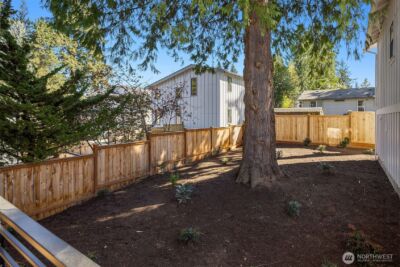 319 18th Avenue , Kirkland, WA 98033 - Photo 36