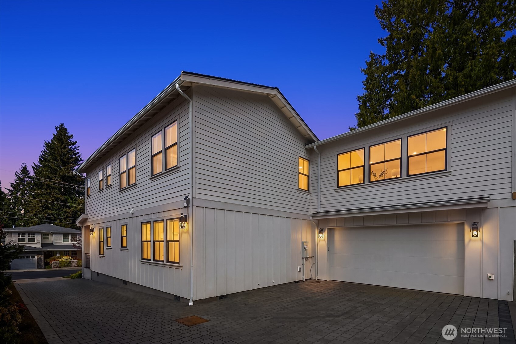319 18th Avenue , Kirkland, WA 98033