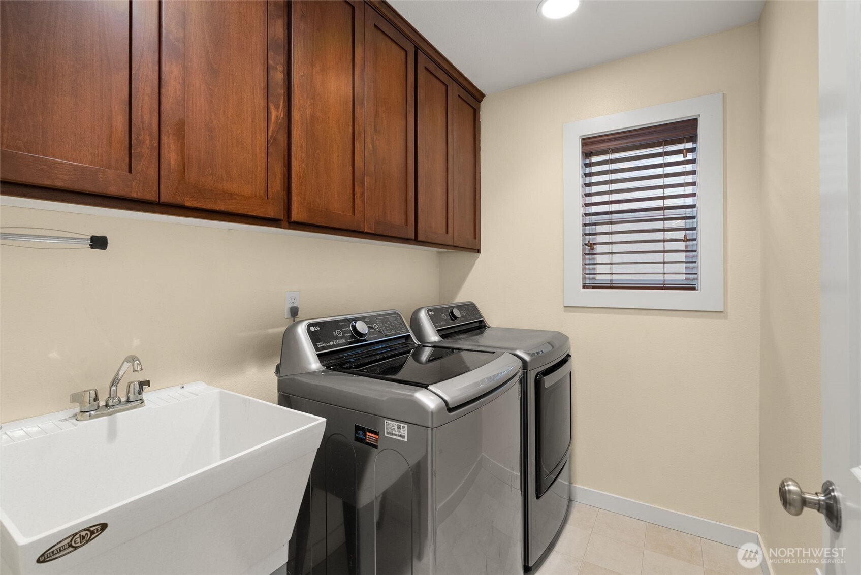 1635 Tannerwood Way SE, North Bend, WA 98045