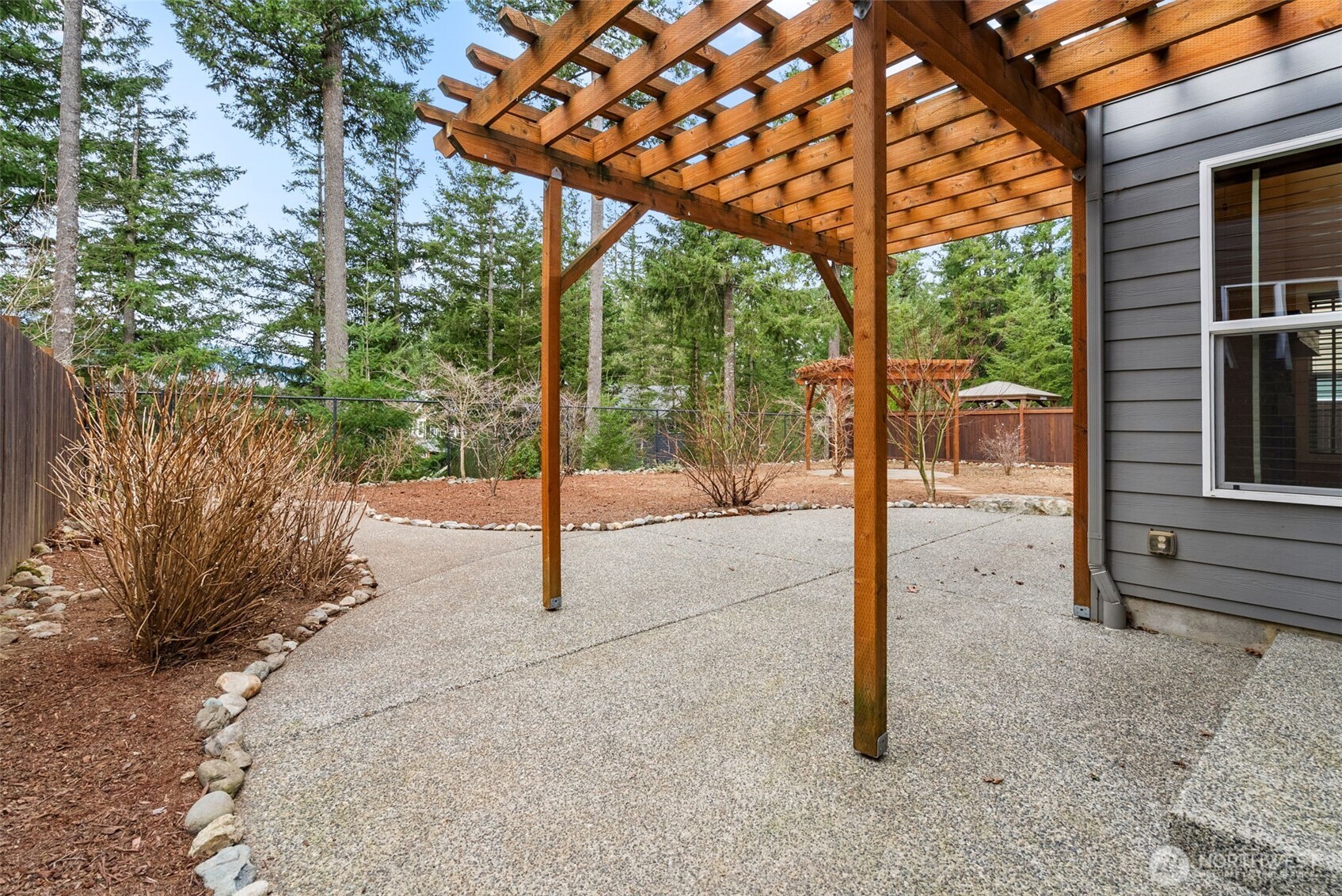 1635 Tannerwood Way SE, North Bend, WA 98045