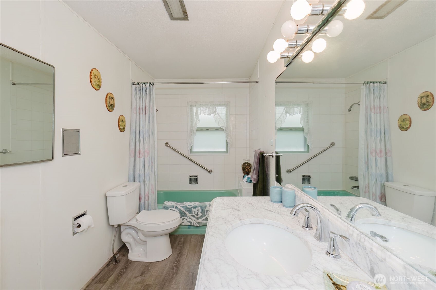 191 NE McWilliams Court , Bremerton, WA 98311