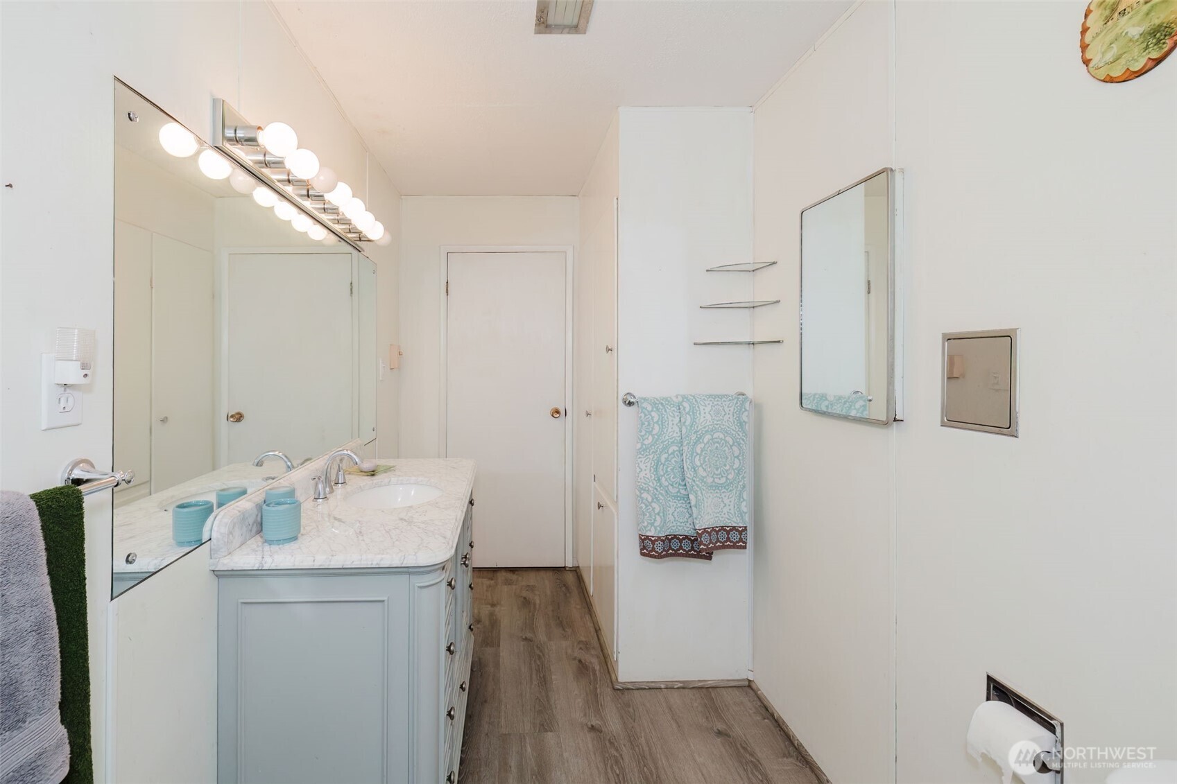 191 NE McWilliams Court , Bremerton, WA 98311