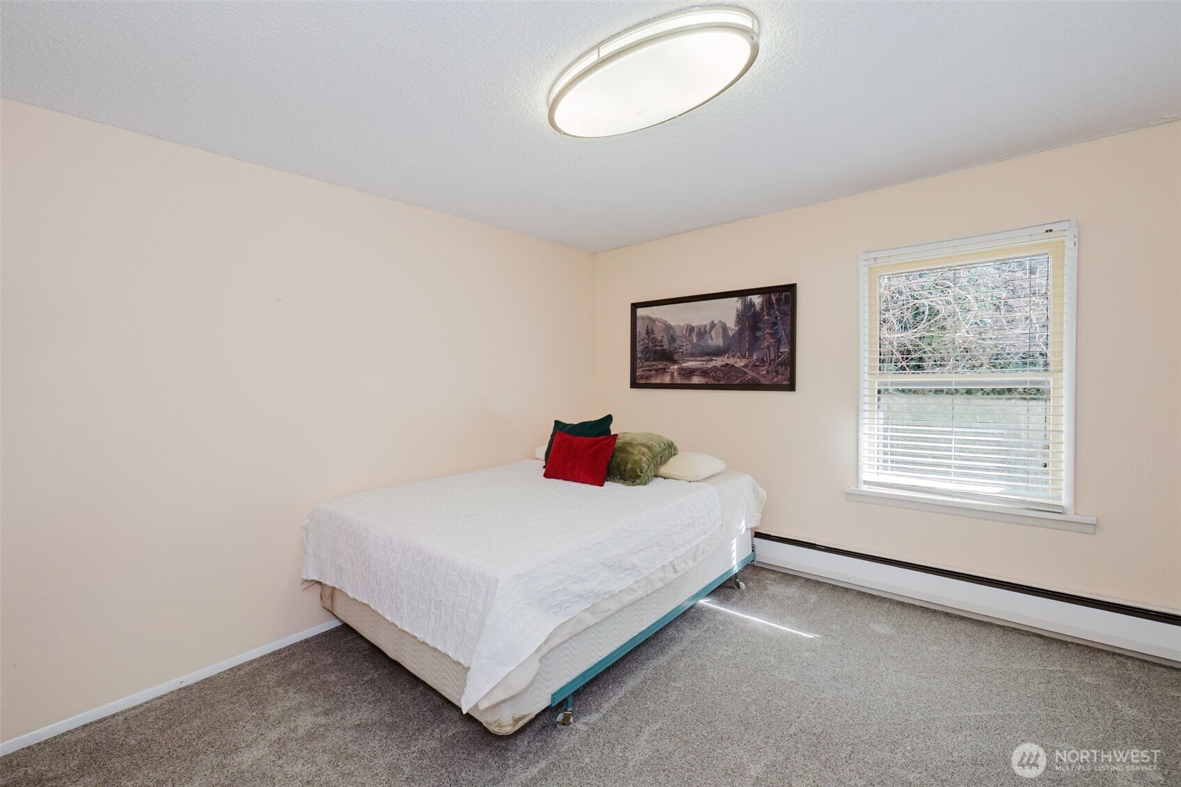 191 NE McWilliams Court , Bremerton, WA 98311