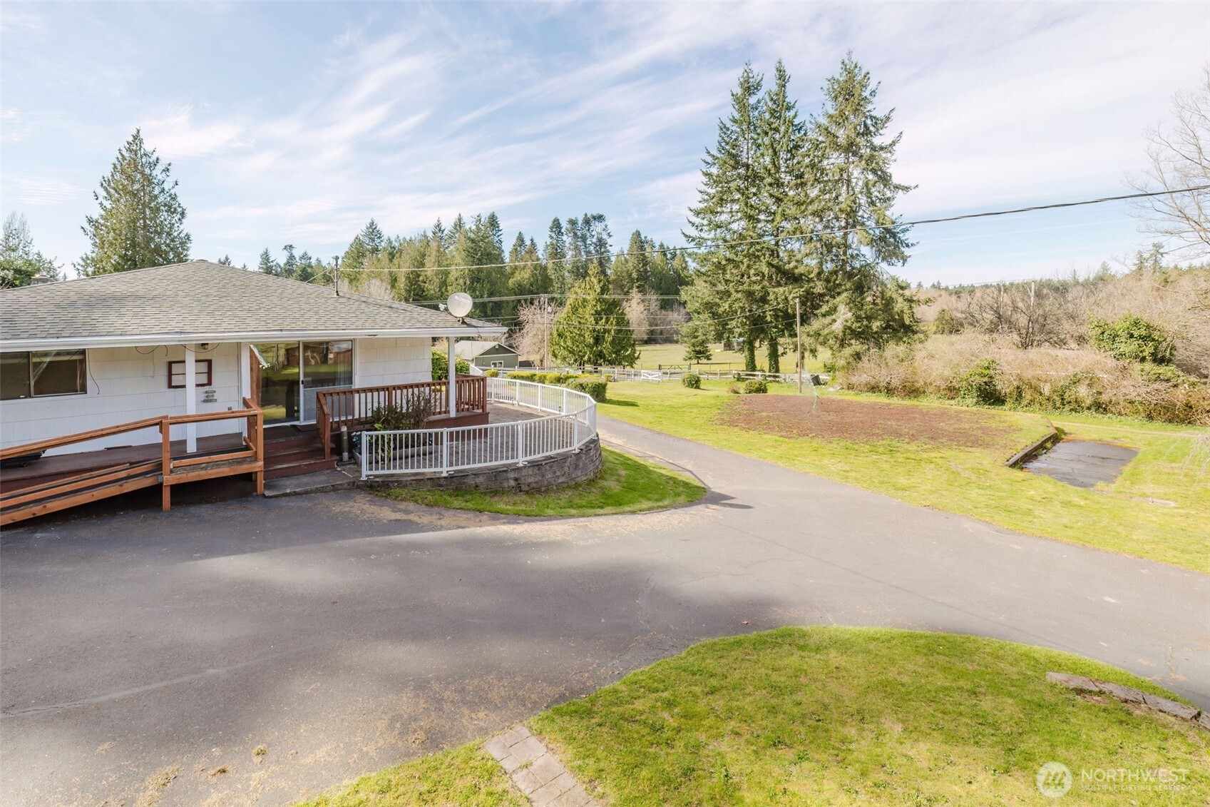 191 NE McWilliams Court , Bremerton, WA 98311