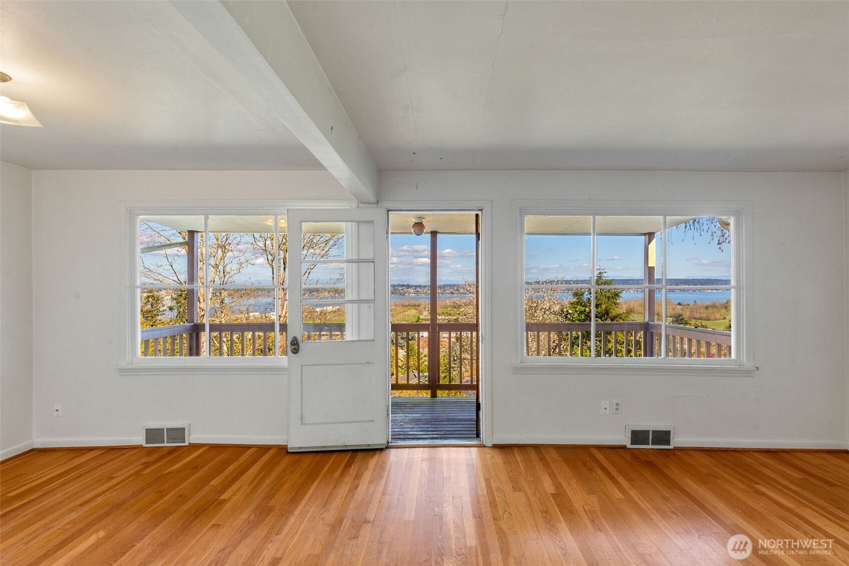 7508 56th Avenue NE, Seattle, WA 98115