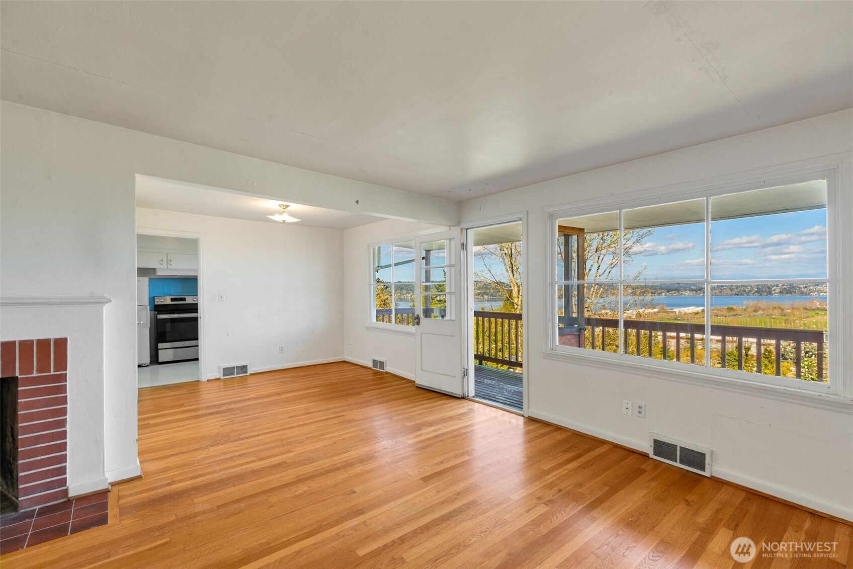 7508 56th Avenue NE, Seattle, WA 98115