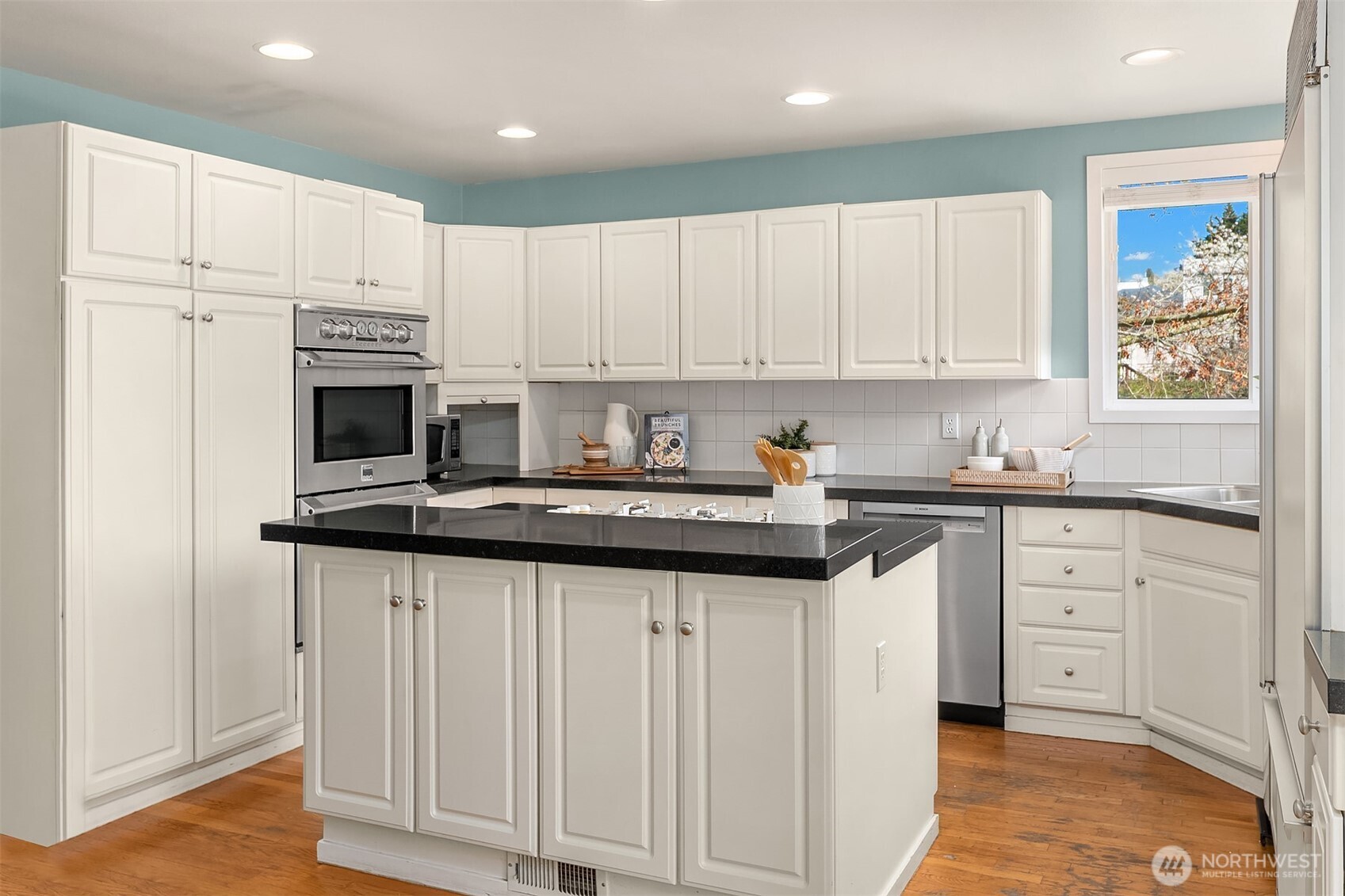 1101 NW 59th Street , Seattle, WA 98107