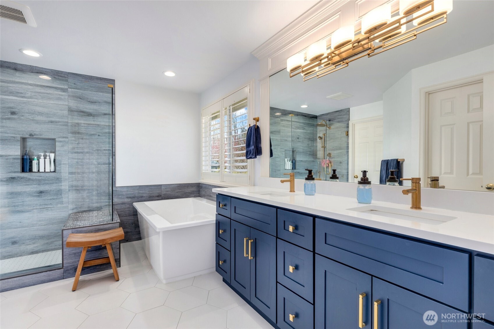 8012 NE 151st Court , Kenmore, WA 98028