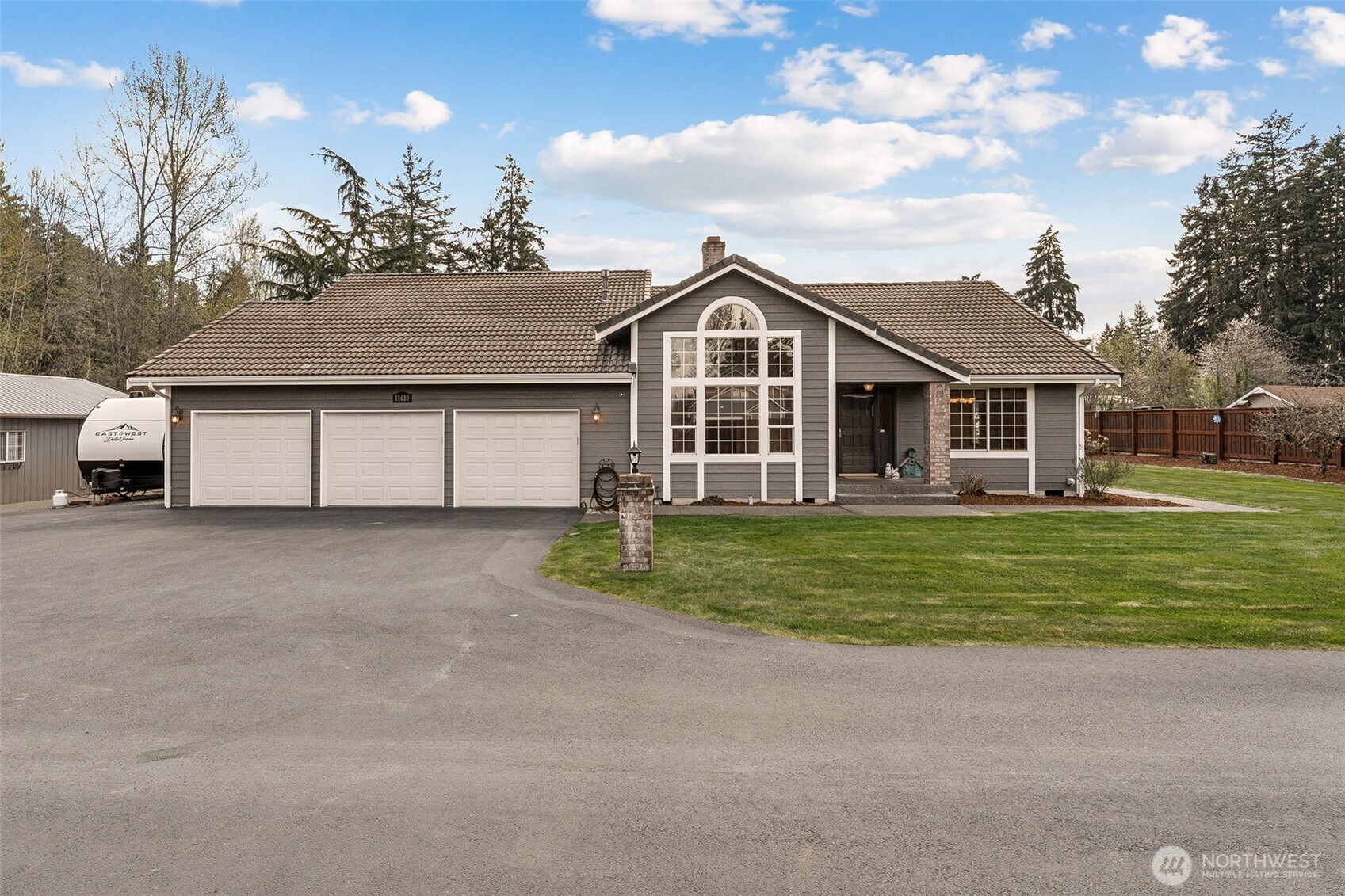 11610 45th Street E, Edgewood, WA 98372