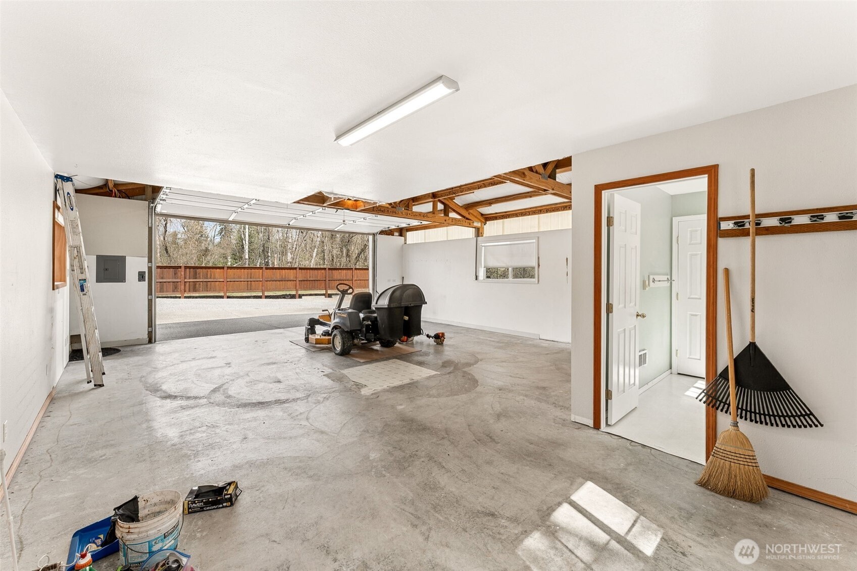 11610 45th Street E, Edgewood, WA 98372