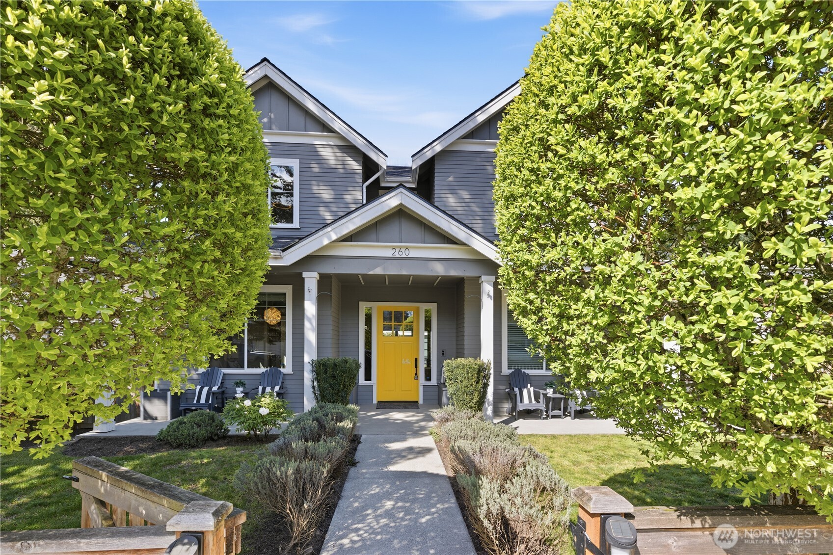 260 NE Alder Street , Issaquah, WA 98027