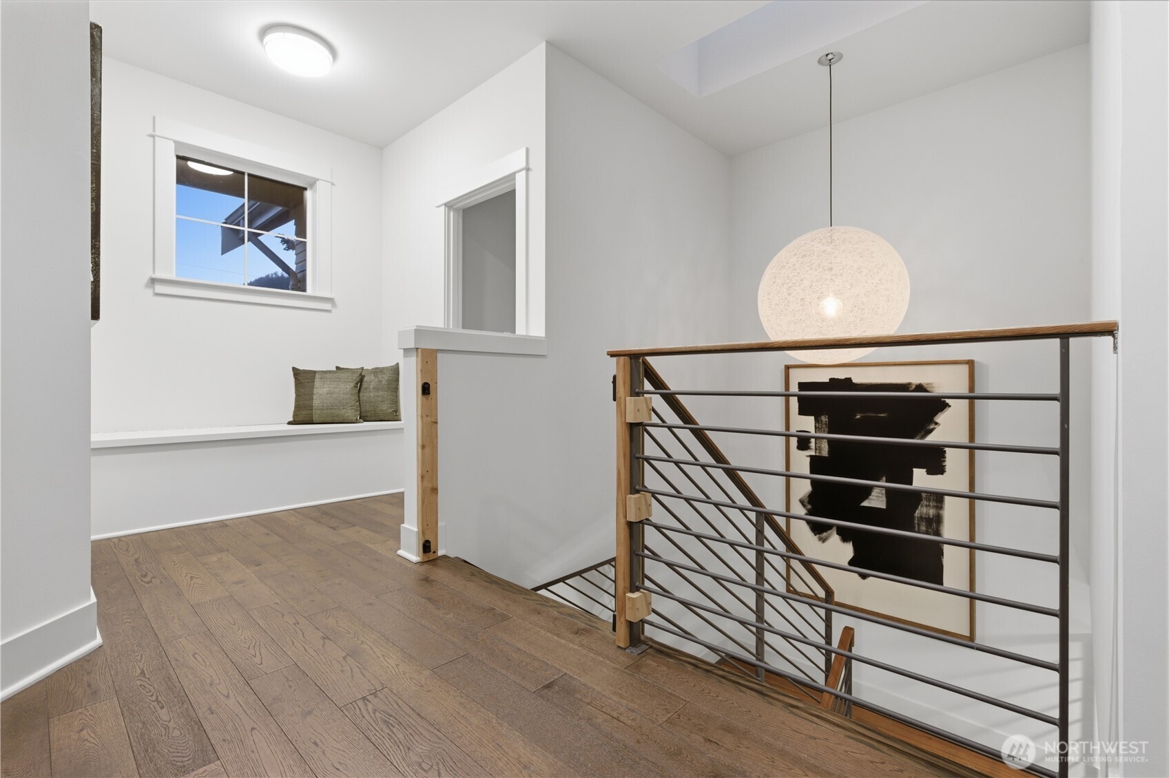 260 NE Alder Street , Issaquah, WA 98027