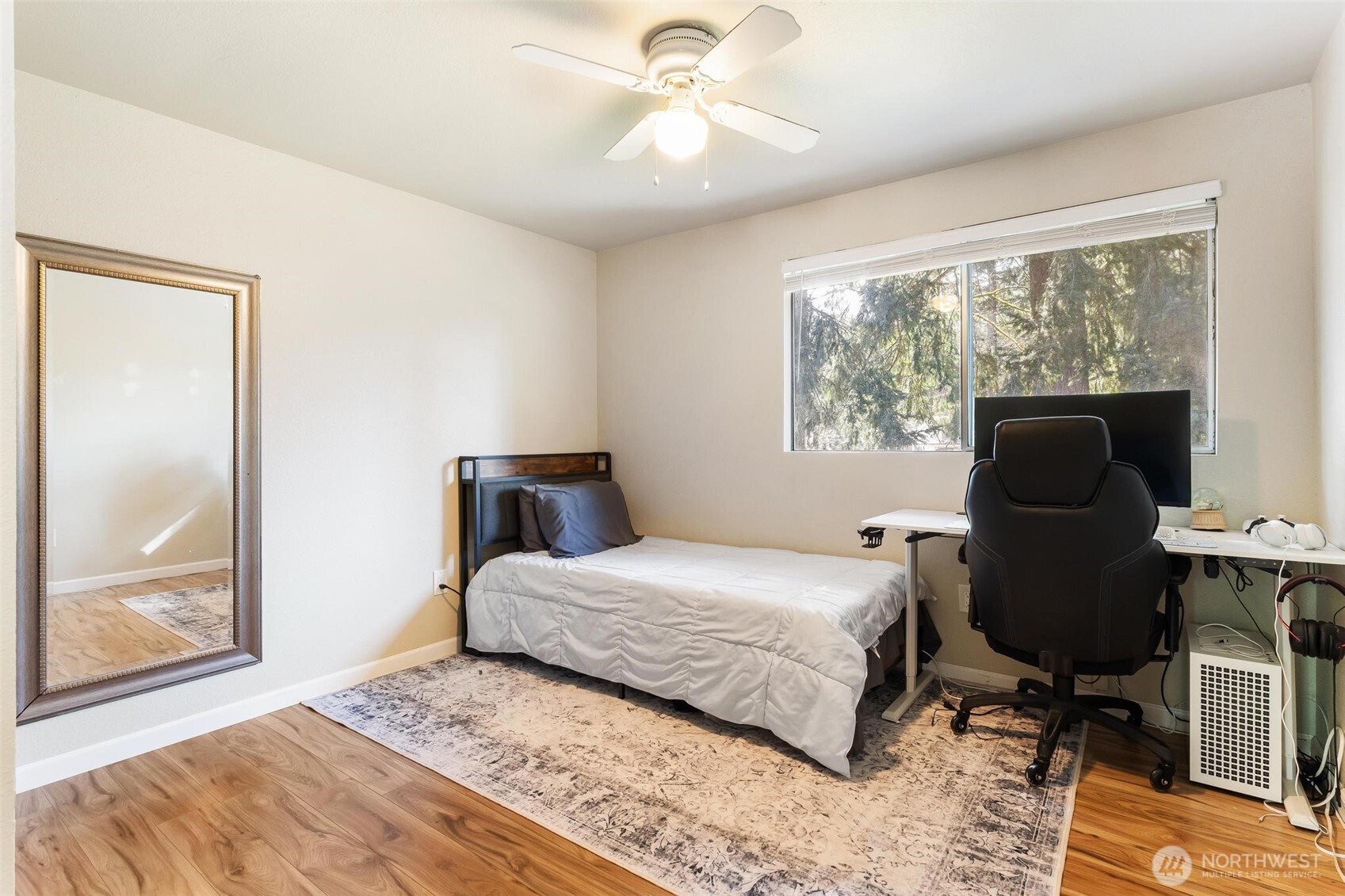 28915 229th Place SE, Black Diamond, WA 98010