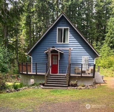 510 N Dow Mountain Drive , Hoodsport, WA 98548
